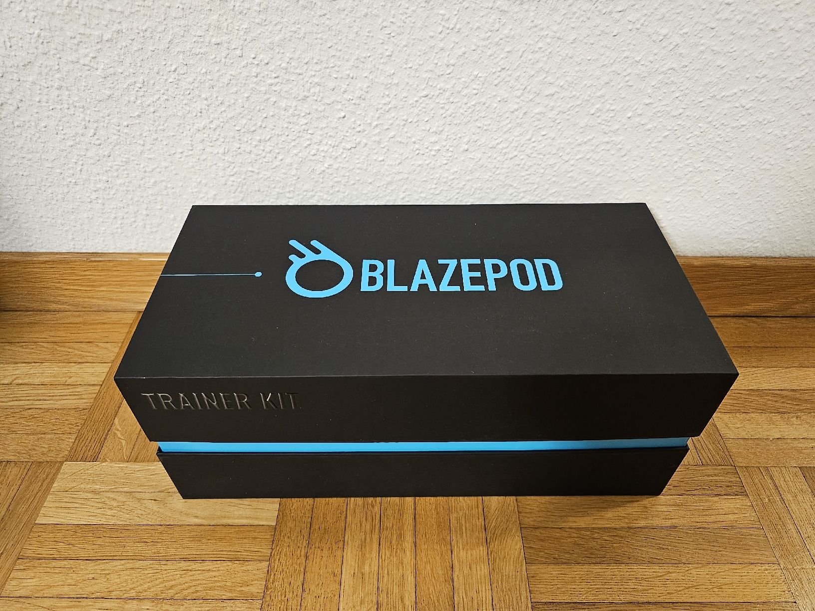 Blazepod Hometrainer: Blazepod Training 6 Stück Neu – Nuovo e nell'imballaggio originale da Hitzkirch venduto da Enter02 1