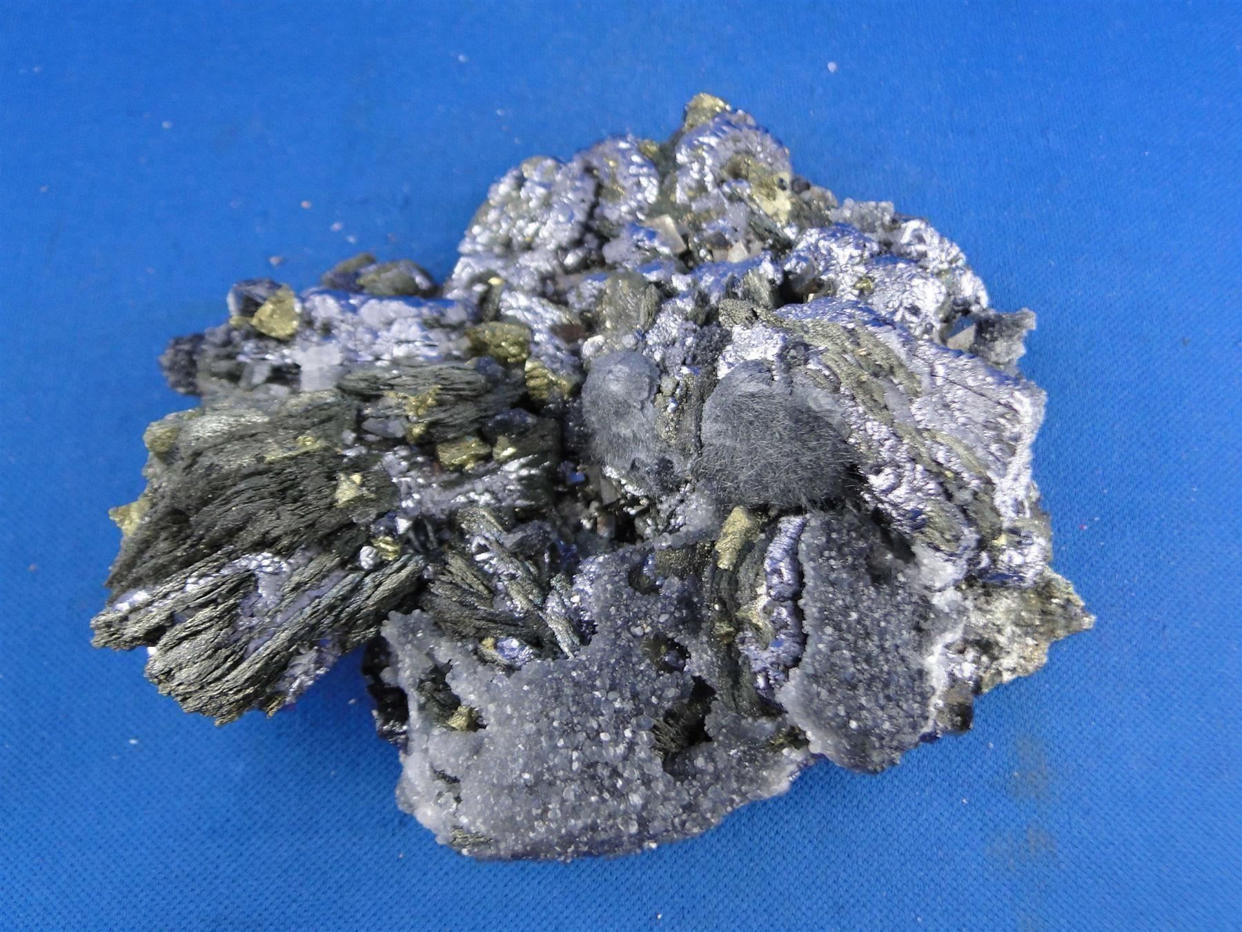 Minerali & Pietre curative: Pyrrhotit mit Galena – Usato da Schinznach Bad venduto da Demerald 9