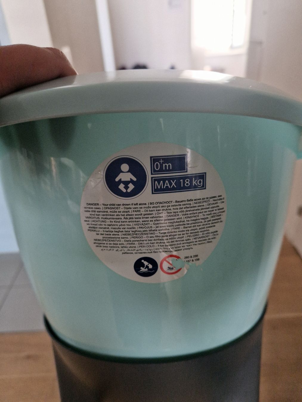 Tutto per il bagno: Babybadewanne mit Ständer und Einsatz – Usato da Dübendorf venduto da Barbarita88 2