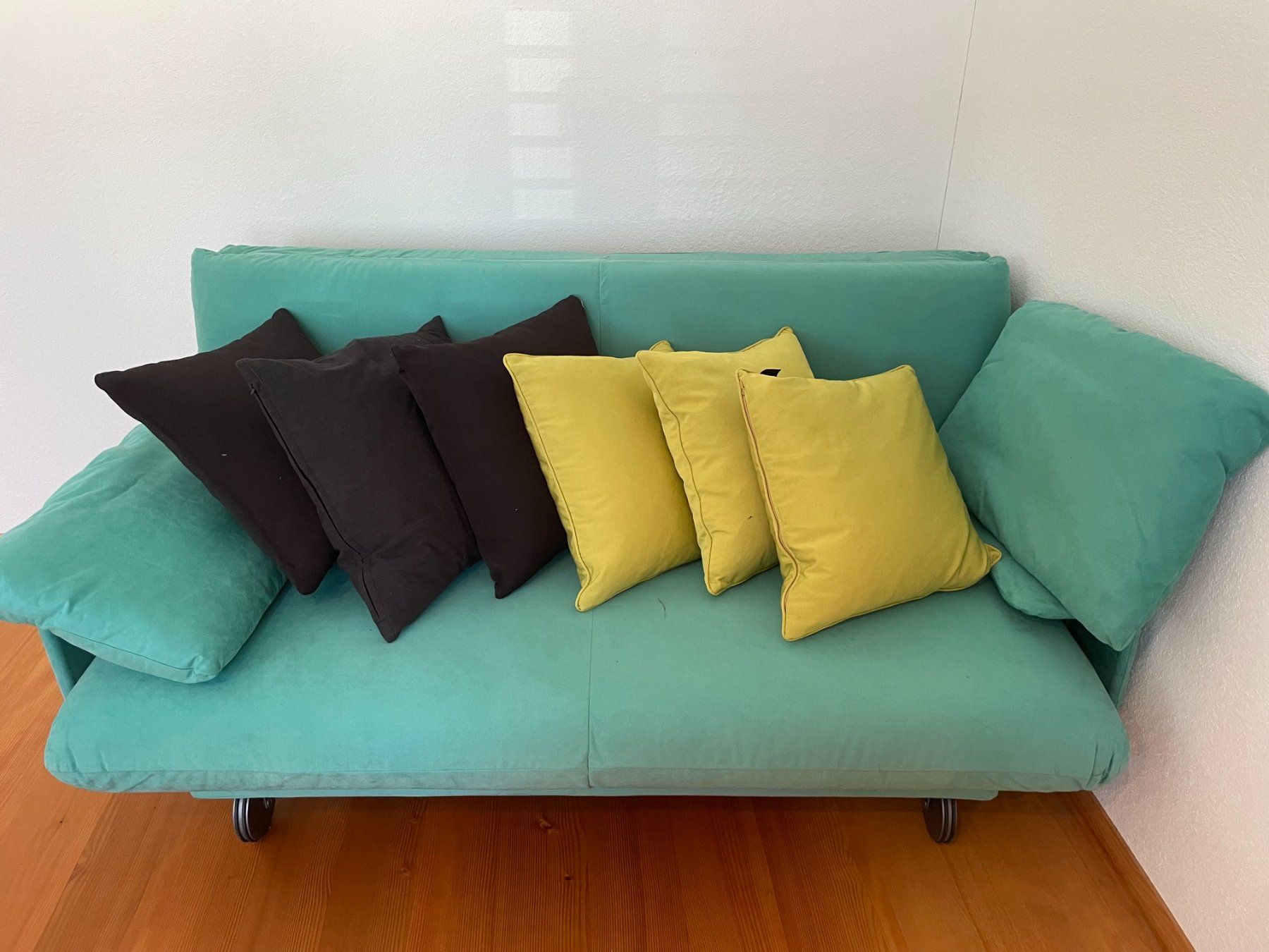 Sofas: Design-Schlafsofa von brühl – D'occasion à Hirzel par moniundjan 1