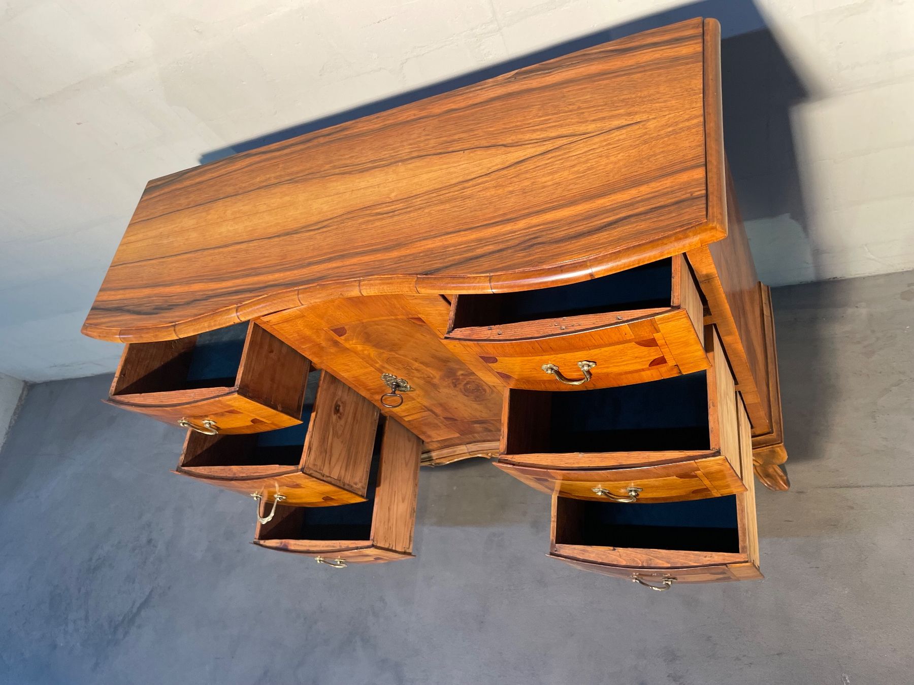 Commodes: Antiker Barock Kommoden. Neue restauriert, mit Schellack – D'occasion à Langendorf par zloker 4