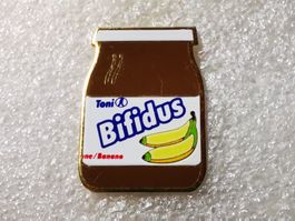 Ansteckpin 50: Toni AG Früchtejoghurt