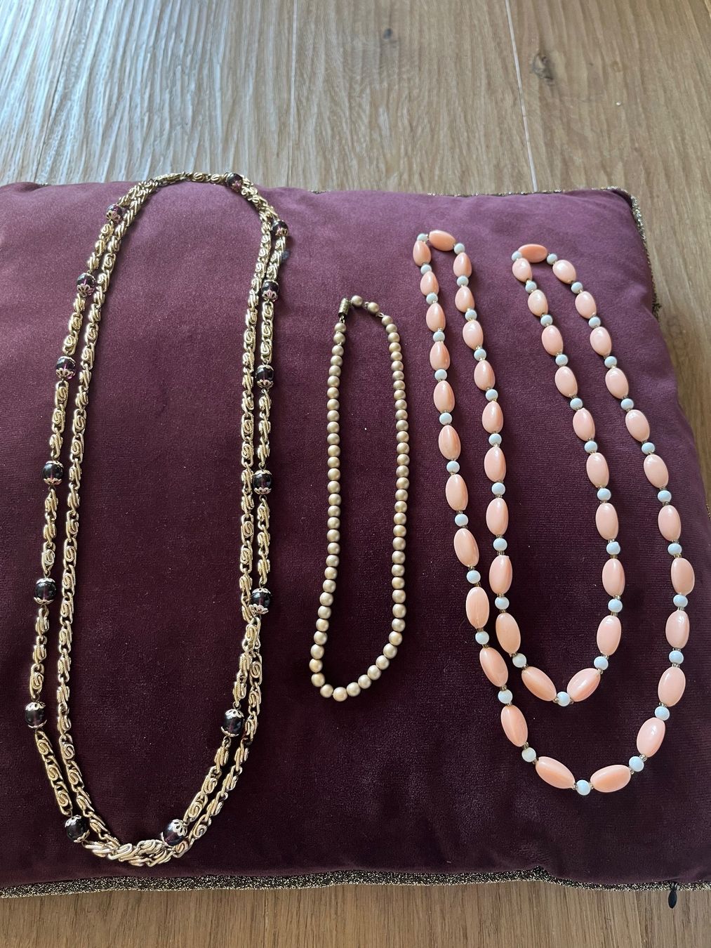 Colliers: Ketten, Schmuck – D'occasion à Oberlunkhofen par eduardschweizer