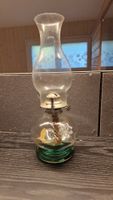 Öllampe Glas mit Blumendekor grüner Fuss guter Zustand