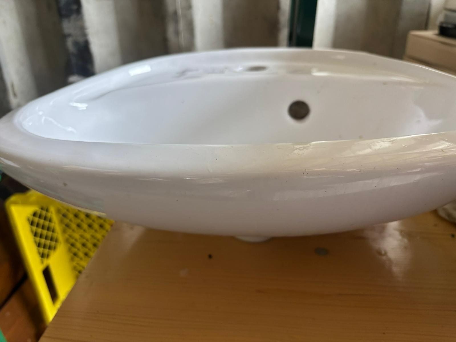 Spülbecken & Waschbecken: Lavabo Ronda Neu – Neu (gemäss Beschreibung) aus Regensdorf von RCM_8105Regensdorf