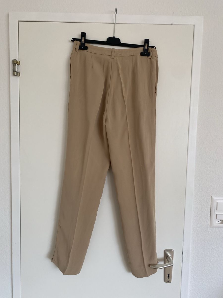 Pantaloni: Classy beige trousers S – Usato da Basel venduto da dar_ch4051 1