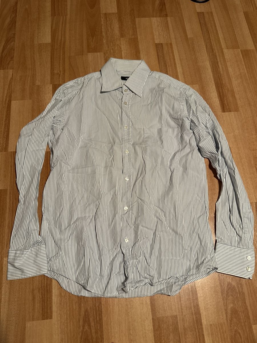 Hugo Boss Hemden: Hugo Boss Herrenhemd, Gr. 40, einf. Brustweite 56 cm – Gebraucht aus St. Gallen von mai_2lcj