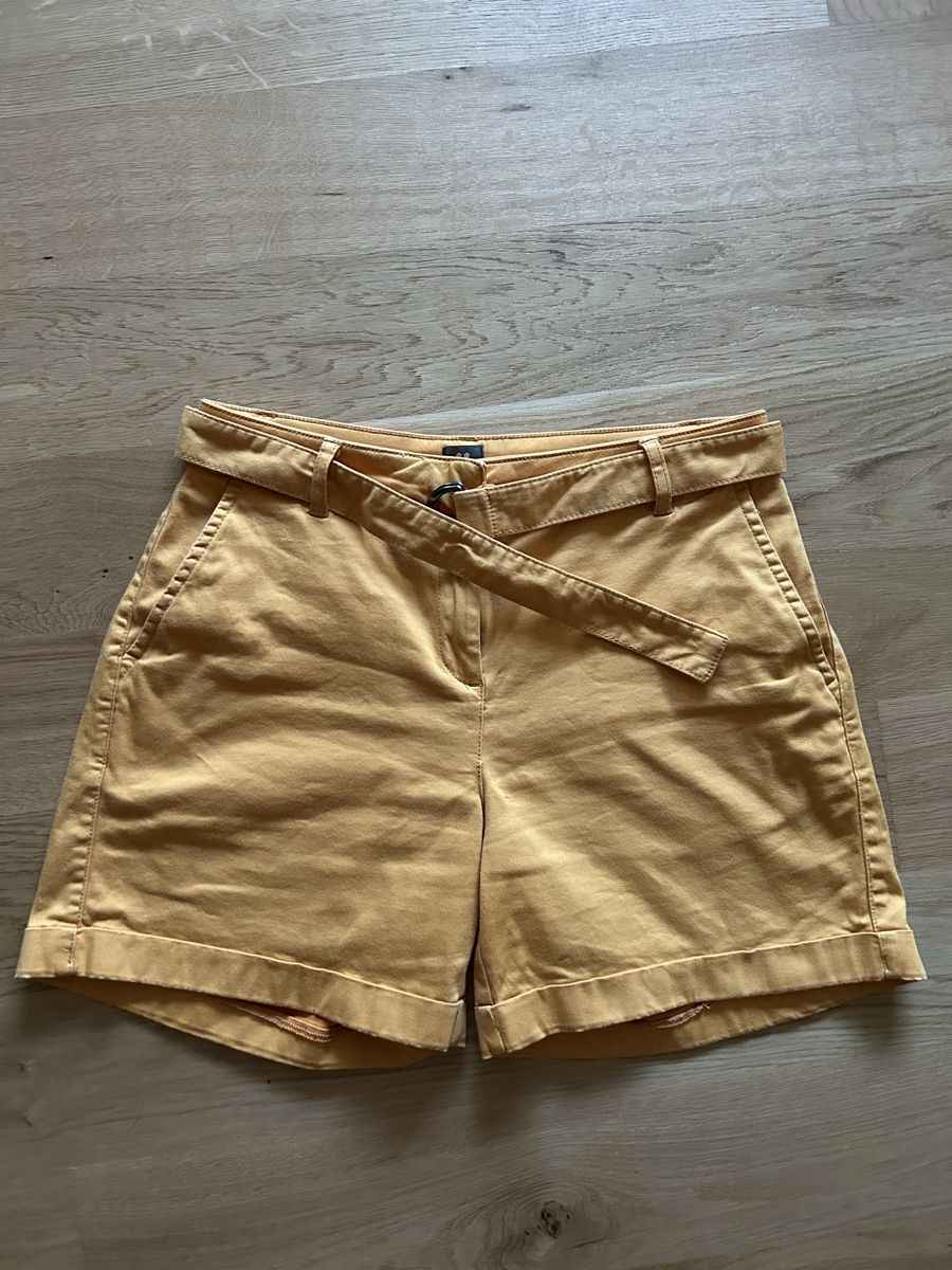 Manor Pantaloni: Manor Shorts Gelb, Gr. 38 – Nuovo (secondo la descrizione) da Herisau venduto da trainee0102