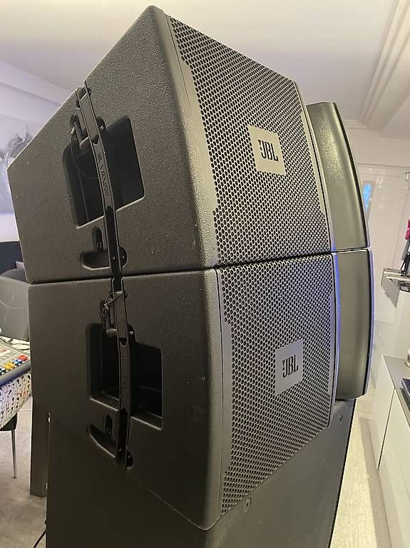 Casse acustiche: JBL VRX- RCF Line Array-Verkaufen- Mieten – Usato da Nebikon venduto da Electrovoice10