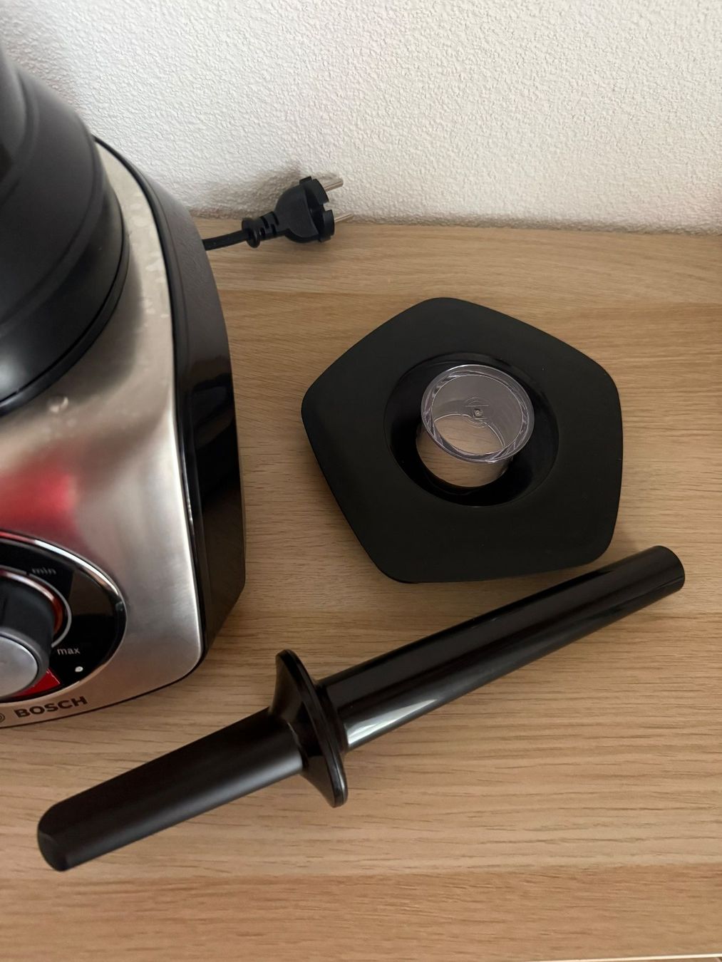 Bosch Elettrodomestici da cucina: Bosch Standmixer - Silent Mixx Pro - 900 W – Usato da Buch am Irchel venduto da Sweetharth 1