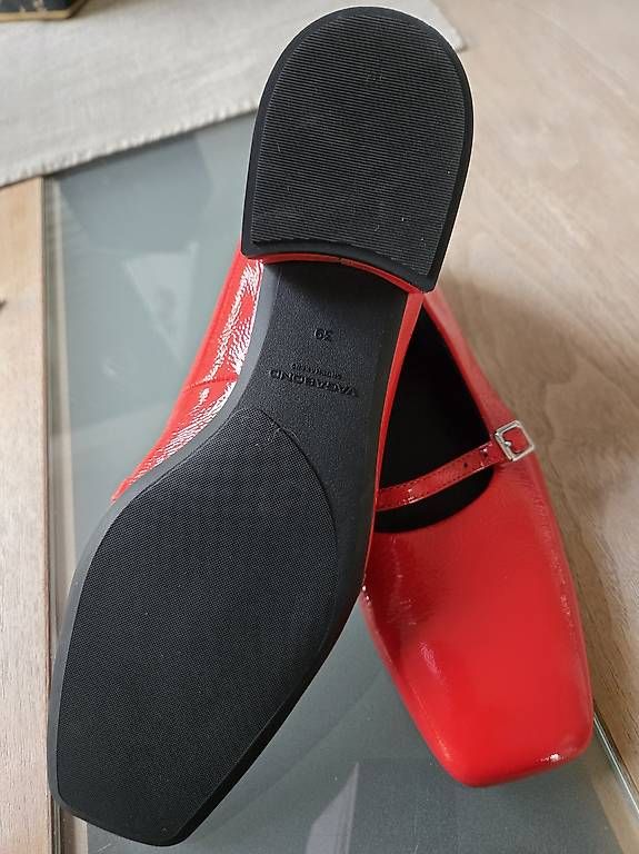 Damenschuhe: Pumps Vagabond rot – Neu und originalverpackt aus Hochwald von Susi036 1
