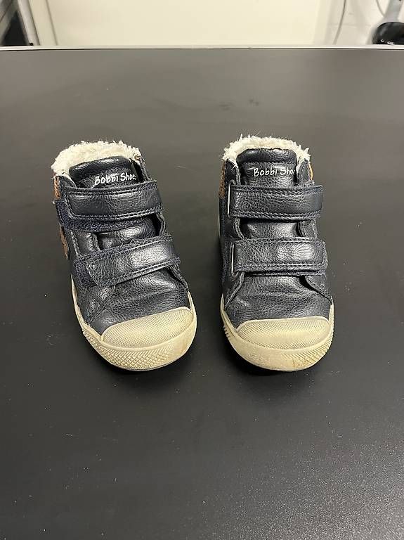 Bobbies Scarpe per ragazzi: Winterschuhe Bobbi Shoes Gr 23 – Usato da Arbon venduto da pengos3
