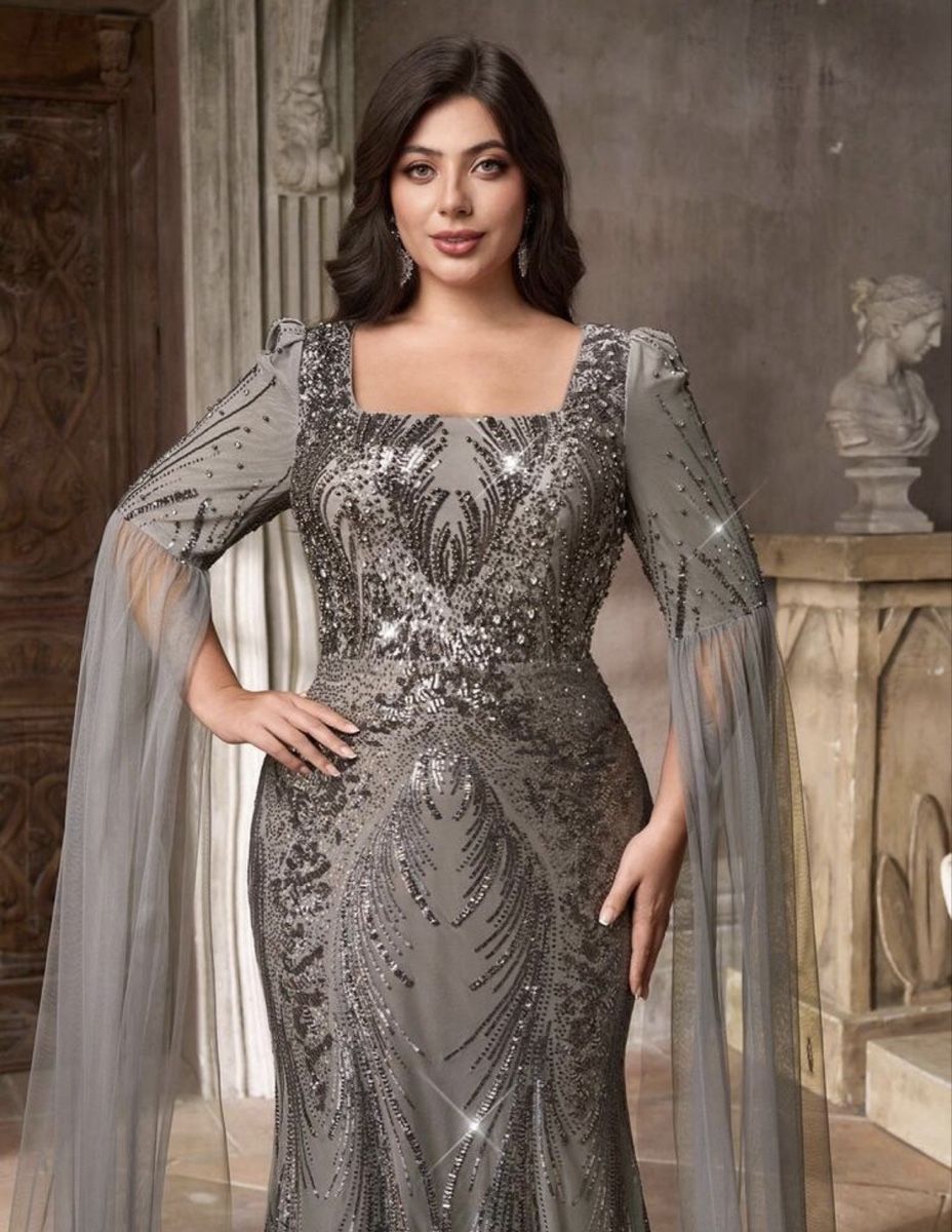 Robes: Abendkleid Lang Grau Grösse 44-46 – D'occasion à Andelfingen par mir_k5sx 3