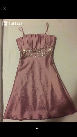 Abendkleid in rosa