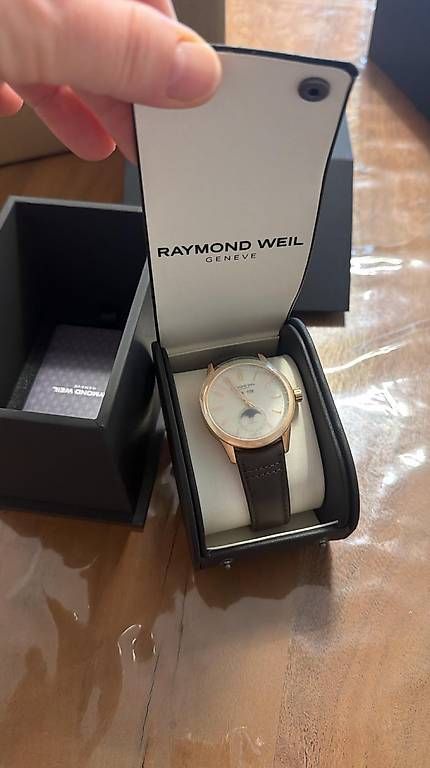 Raymond Weil Uhren: Raymond weil calendario completo bellissimo – Neu und originalverpackt aus Niederuzwil von mar_f8kg 3