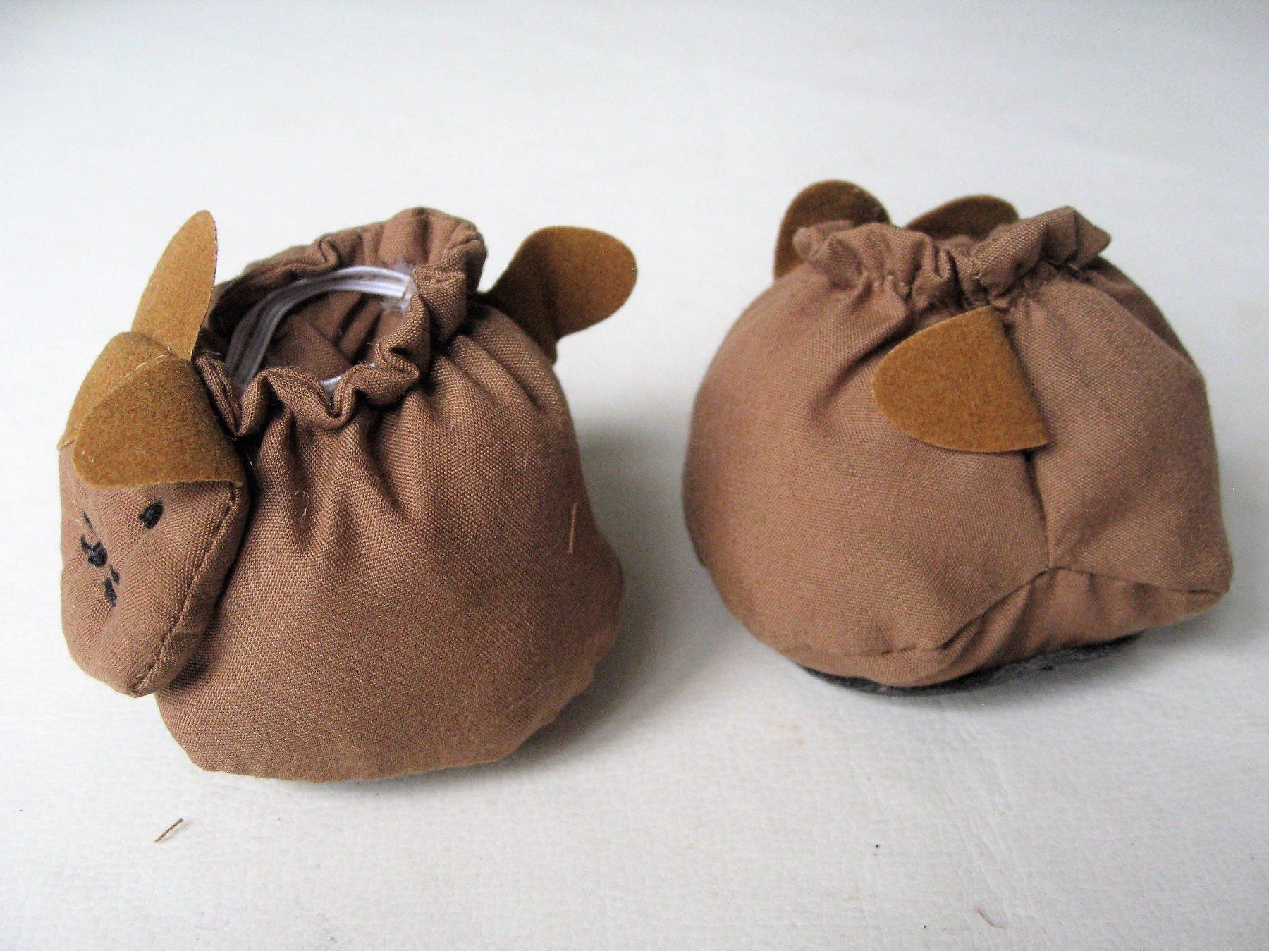 Chaussettes: Stuhlsocken Katzen, 4 Stück – Neuf avec emballage d'origine à Kriens par Kraeutergarten 1