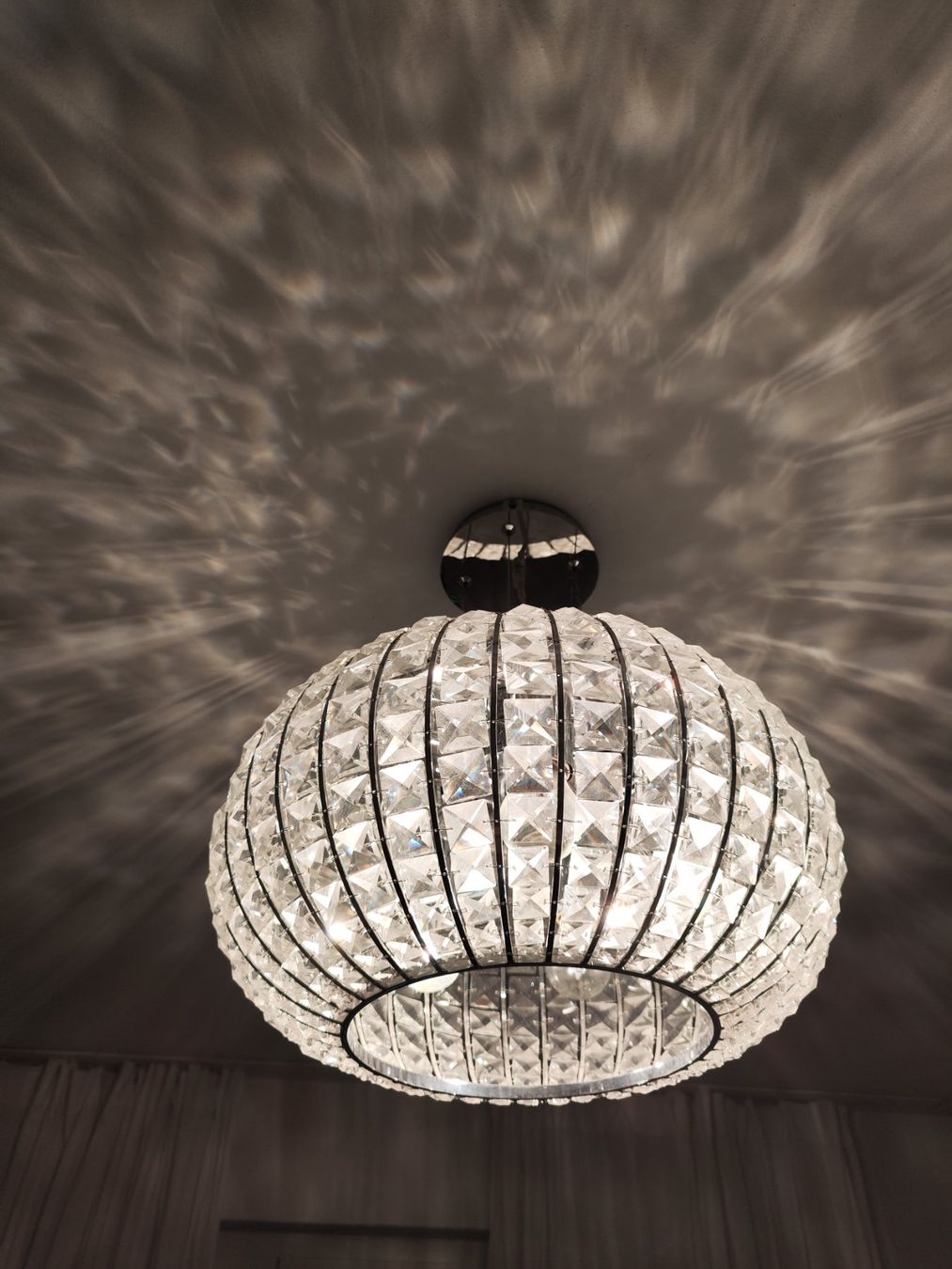 Lustres & lampes de plafonds: Kristallleuchte – D'occasion à Uerikon par paloma61