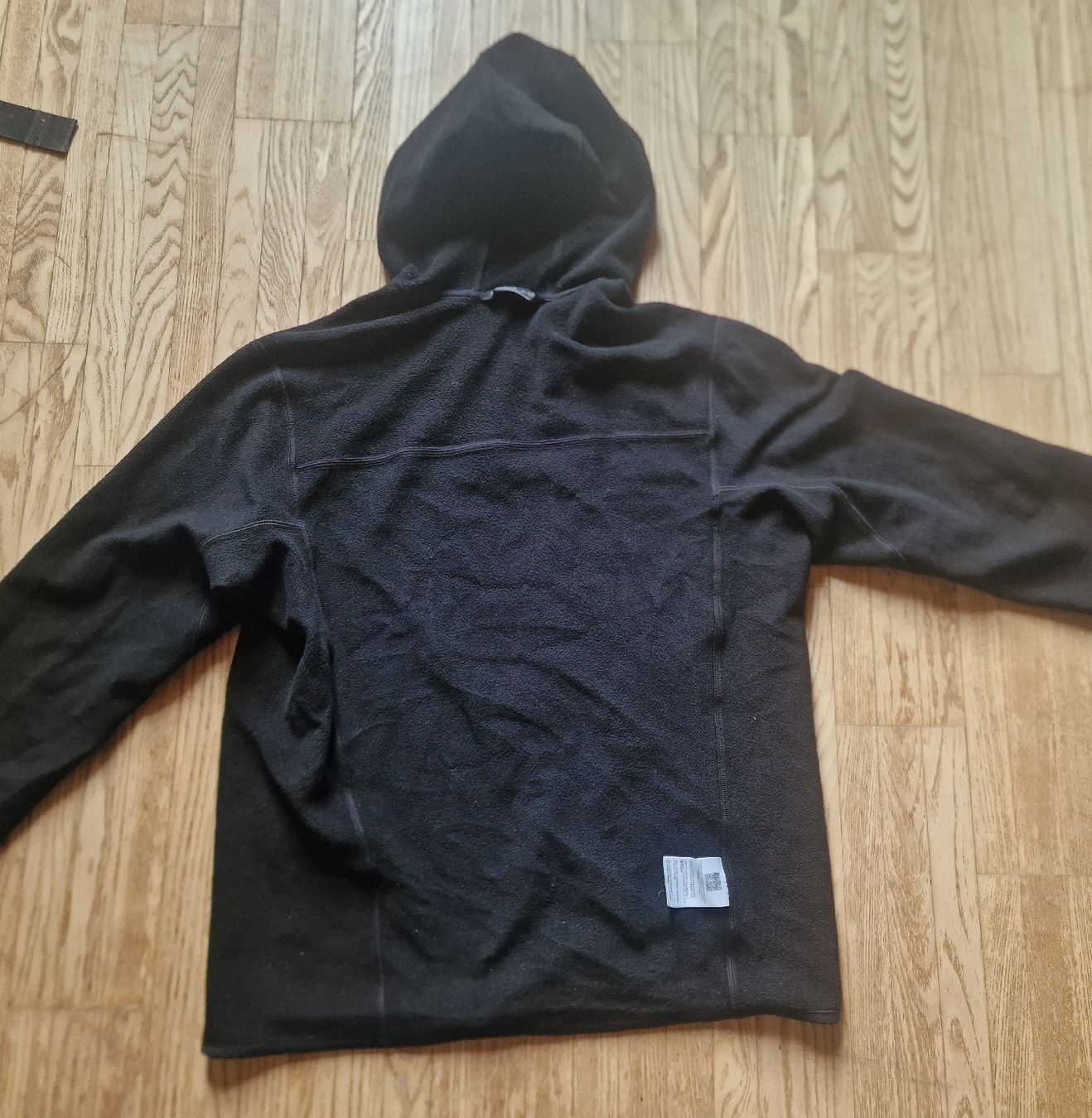 Arcteryx Maglioni & Felpe: Arc'teryx Kyanite Hoody Pullover – Usato da Hinteregg venduto da scr_sj2j 3