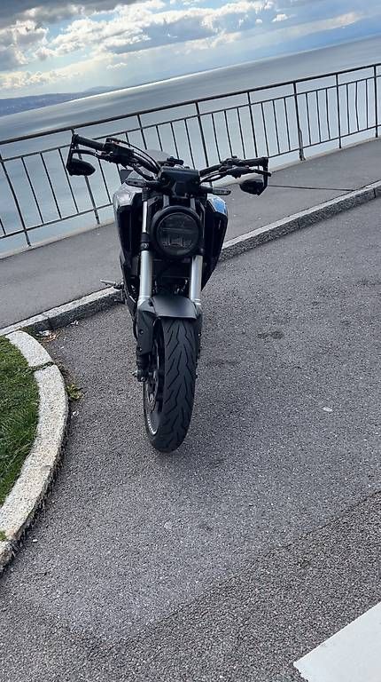 Honda Strada: Cb125r Honda à vendre – Usato da Chavannes-Renens venduto da gab_5wg8 1