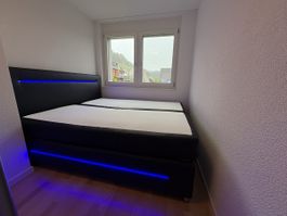 Boxspringbett 180x200cm mit LED Beleuchtung schwarz