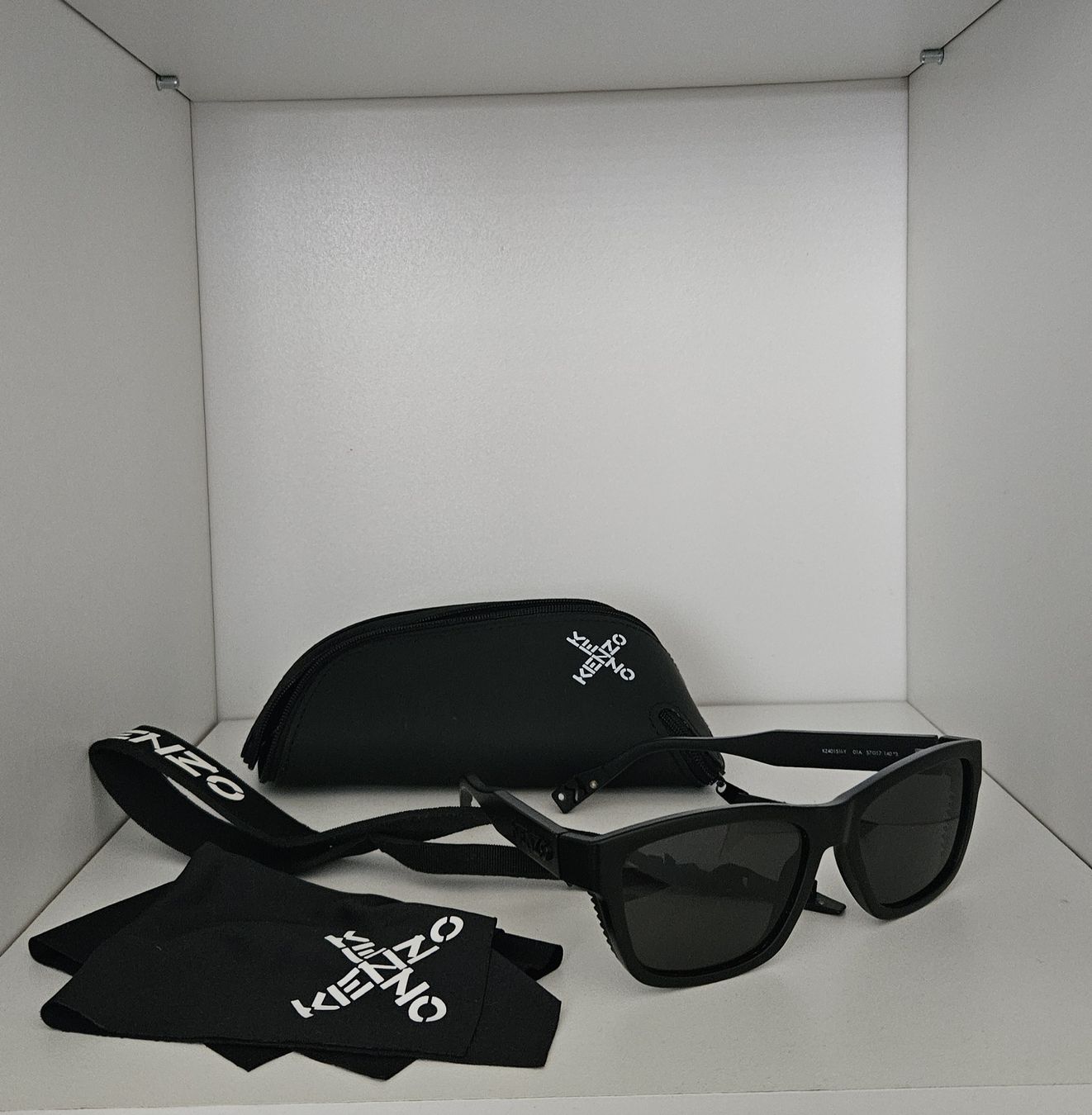 Kenzo Occhiali & Lenti: Kenzo Sonnenbrille – Usato da Aarburg venduto da MtnArt