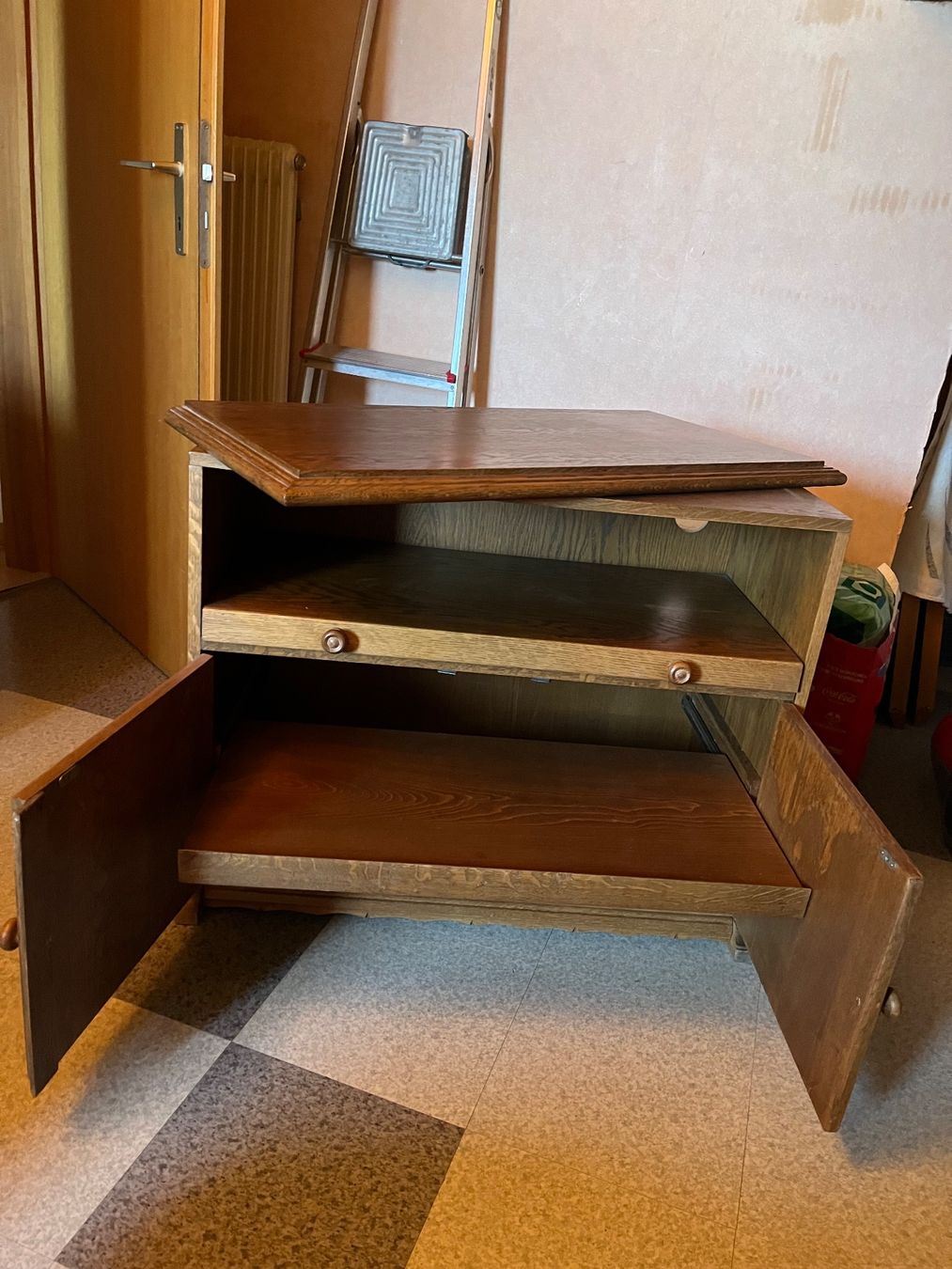 TV Möbel: Meuble télévison – Neu (gemäss Beschreibung) aus Bure von flo_g9nx 3