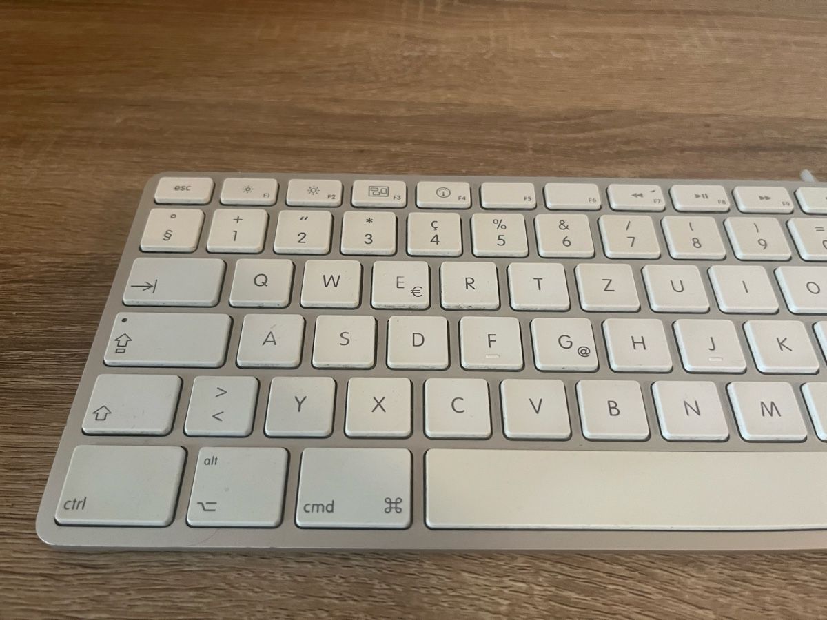 Apple Claviers: Apple Magic Keyboard  – D'occasion à Frauenfeld par vla_8nfr 1