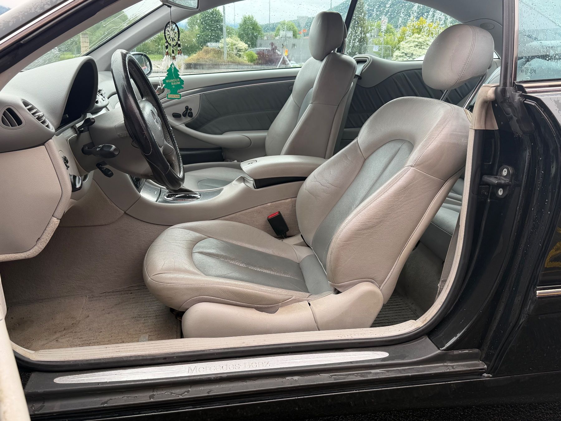 Mercedes-Benz Automobili: Mercedes CLK 320 Coupe – Usato da Courrendlin venduto da shopwheels 5