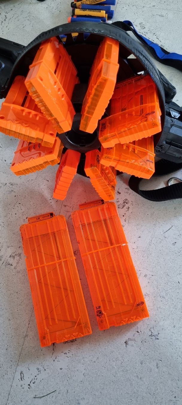 Nerf Spielzeuge: Nerf Hail Fire, defekt – Defekt aus Bülach von Nilpferd02 2