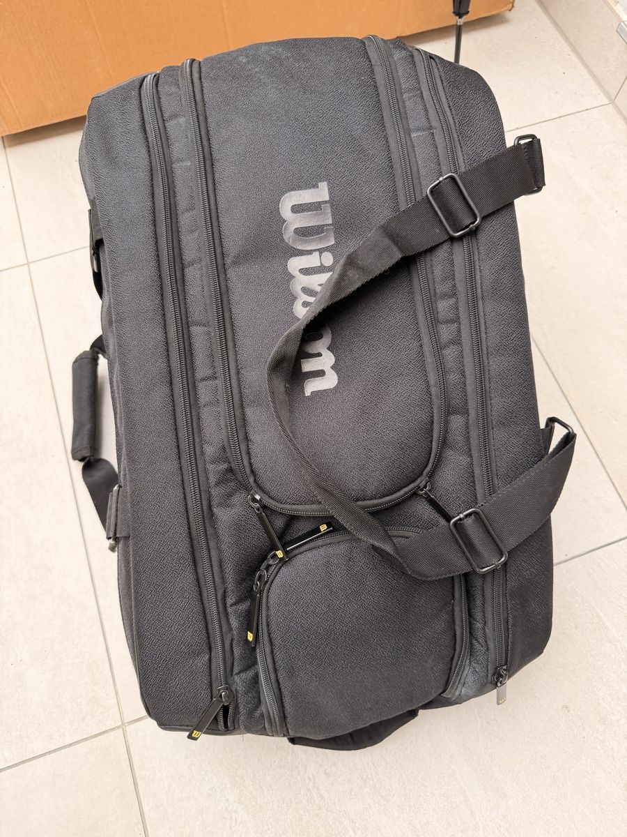 Wilson Rucksäcke: Sac à dos de Padel Wilson Bela  – Gebraucht aus Bellevue von dol_dfm2 1