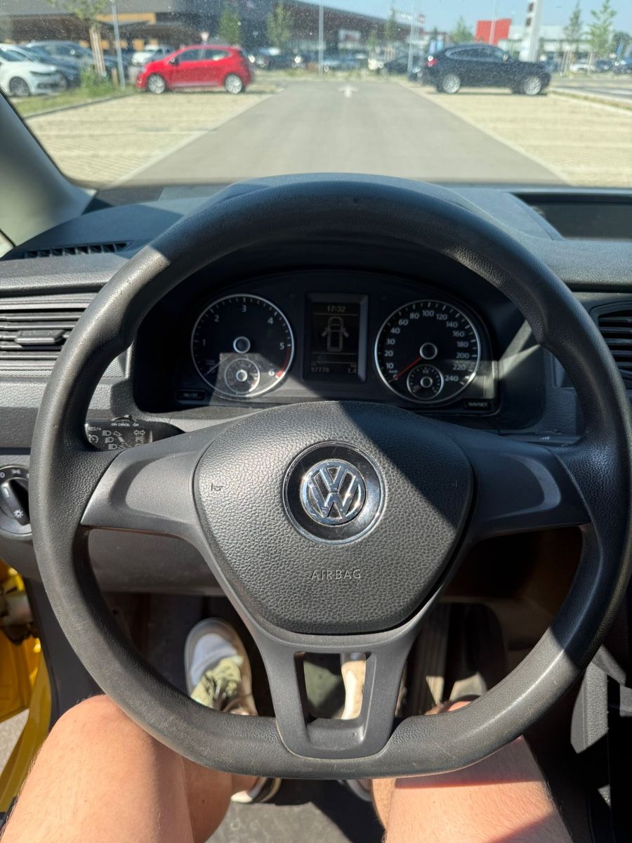 VW Autos: VW Caddy Maxi 2.0tdi 4motion 97 800 km – Gebraucht aus Kloten von Mijo1401 6