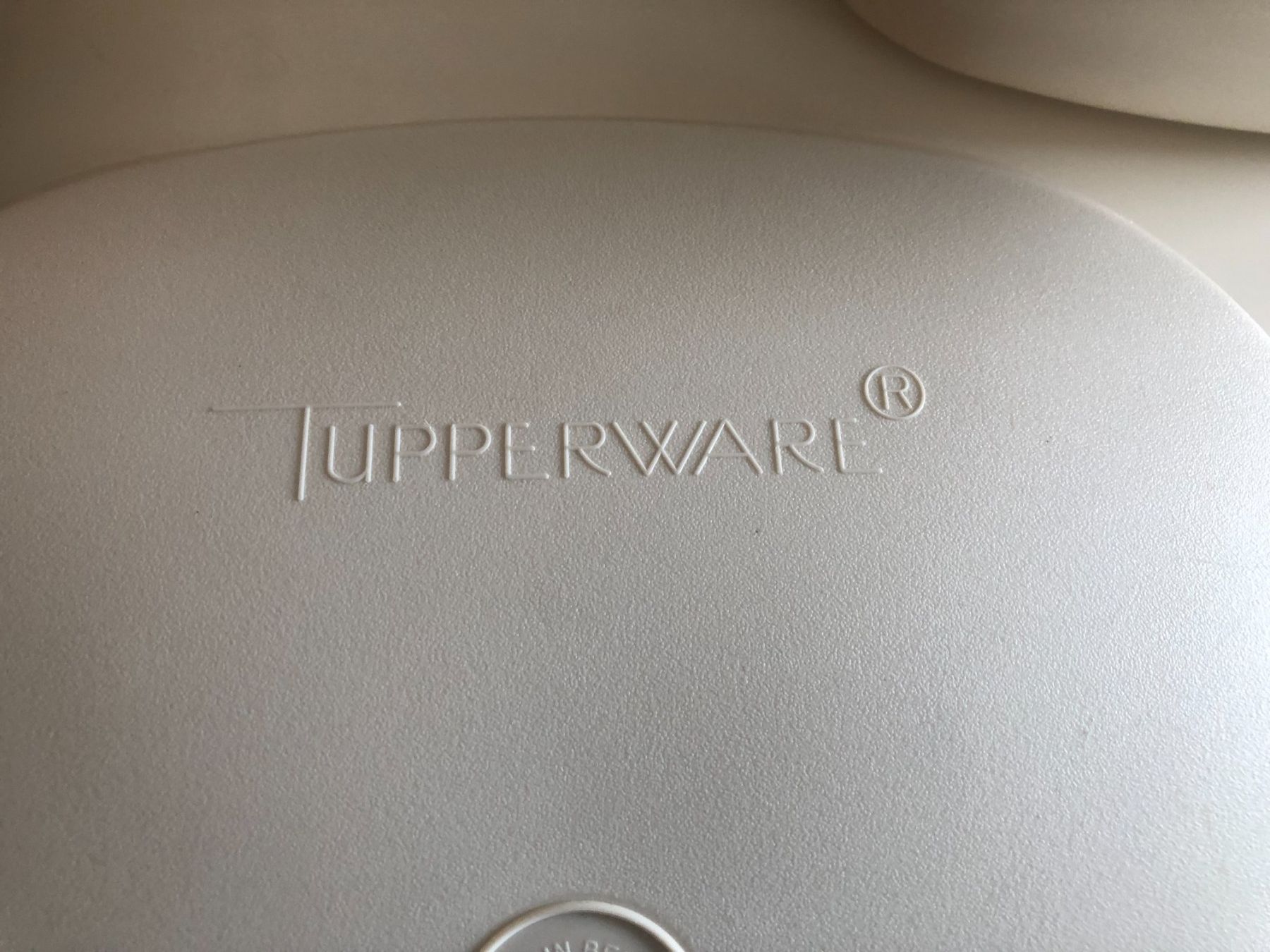 Tupperware Elettrodomestici da cucina: Tupperware Mikrowellen Dampfgarer – Usato da Bassersdorf venduto da sammelfloh 3