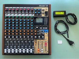 Tascam Model 12 Mixer Recorder mit Netzteil und SD Karte