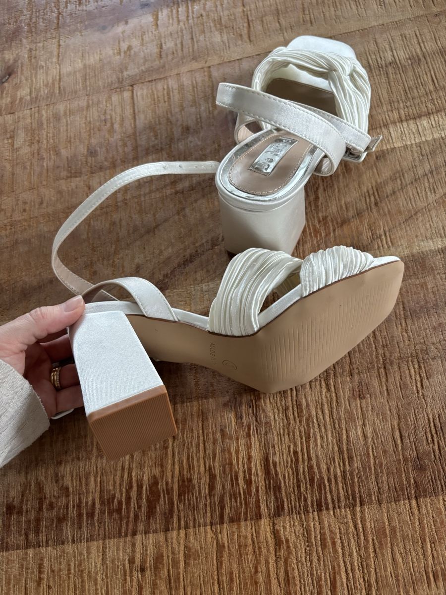 Chaussures femmes: Brautschuhe Hochzeit – Neuf (Voir description) à Wädenswil par S.ke 3