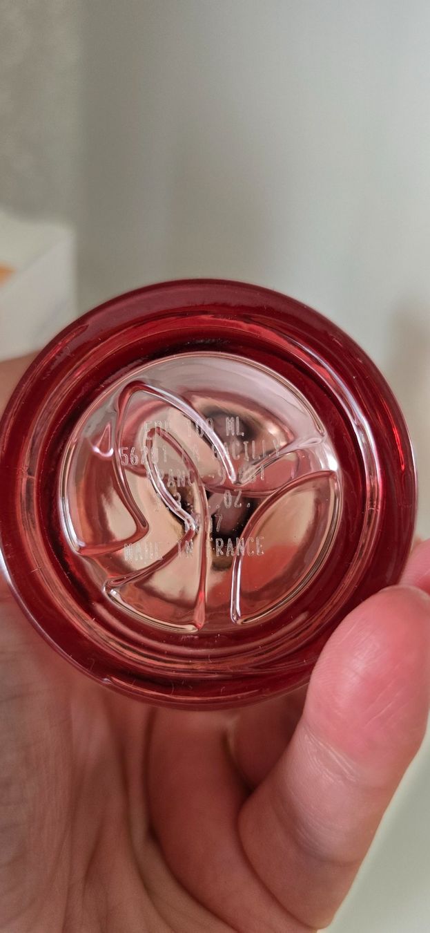 Yves Rocher Parfum & Eau de Toilette: Yves Rocher Plein soleil Parfüm – Neu (gemäss Beschreibung) aus Niederteufen von Mira_72 3