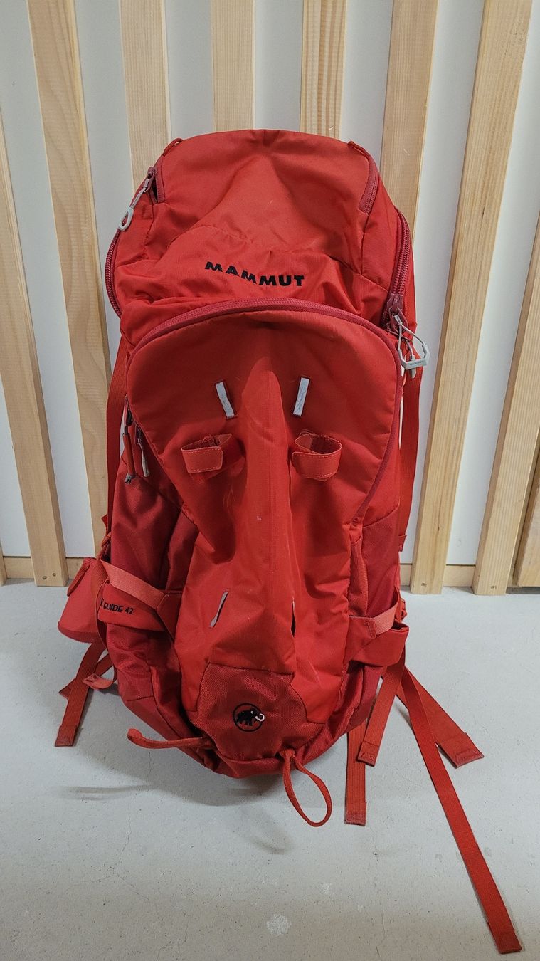 Mammut Zaini: Mammut (Skitouren-)Rucksack – Usato da Zürich venduto da ma_m