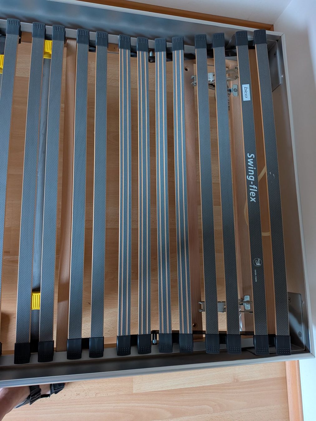 Bico Letti: Bett - Bico-flex Bettrahmen inkl. Lattenrost – Usato da Turbenthal venduto da ulv_8wxr 1