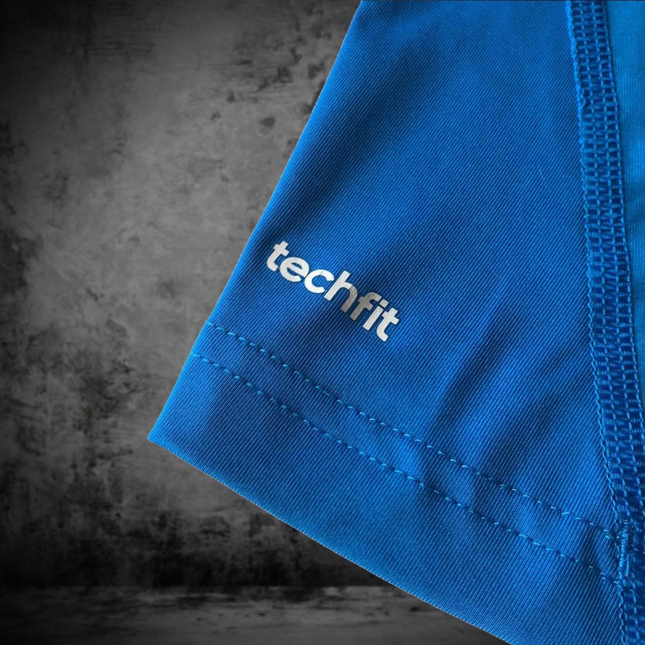 Adidas T-shirt: T-Shirt Adidas Techfit Blue Men M – Usato da Genève venduto da ang_7j7j 5