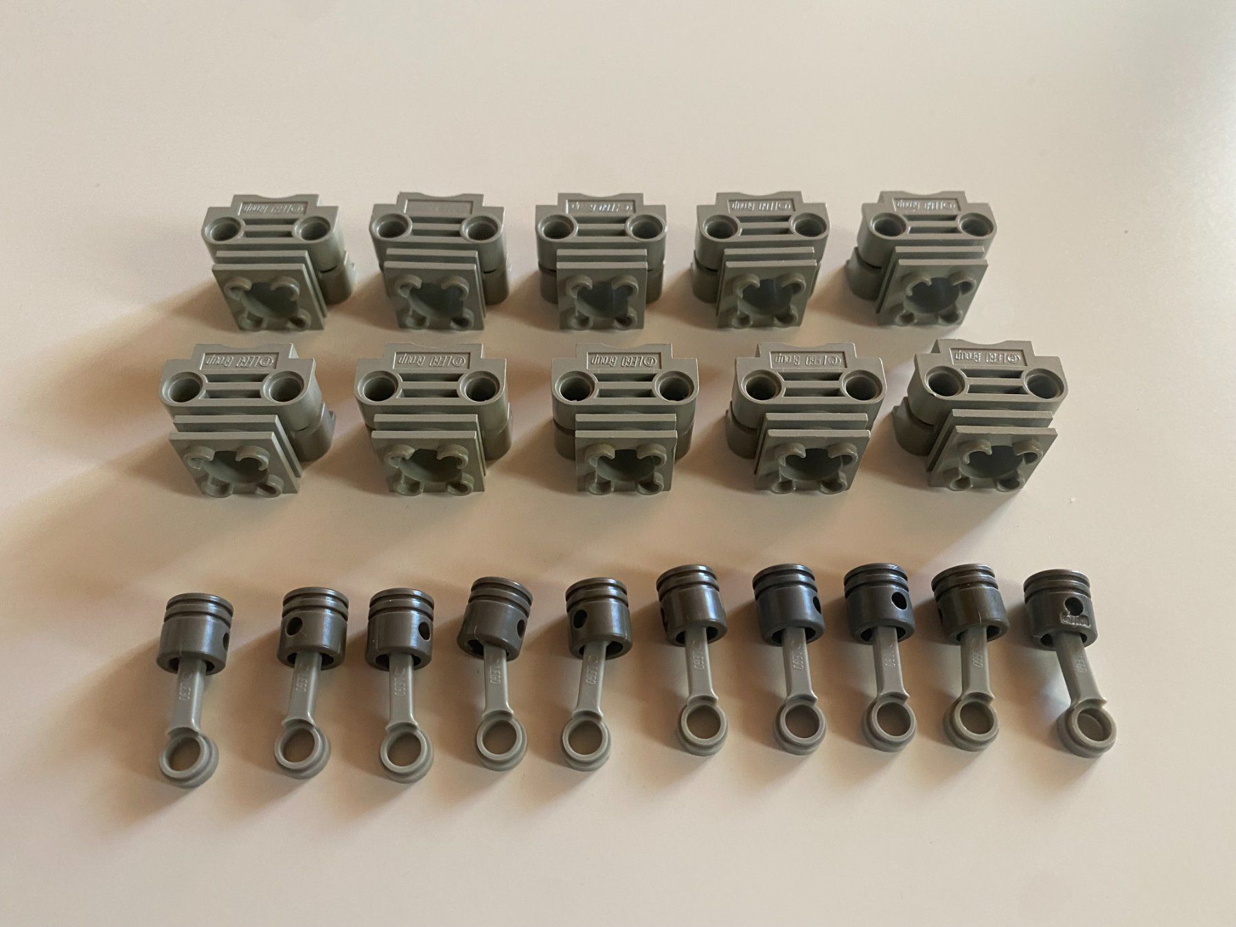 Lego Giocattoli: LEGO - ZYLINDER - UND - KOLBEN – Usato da Gelterkinden venduto da ajdt4