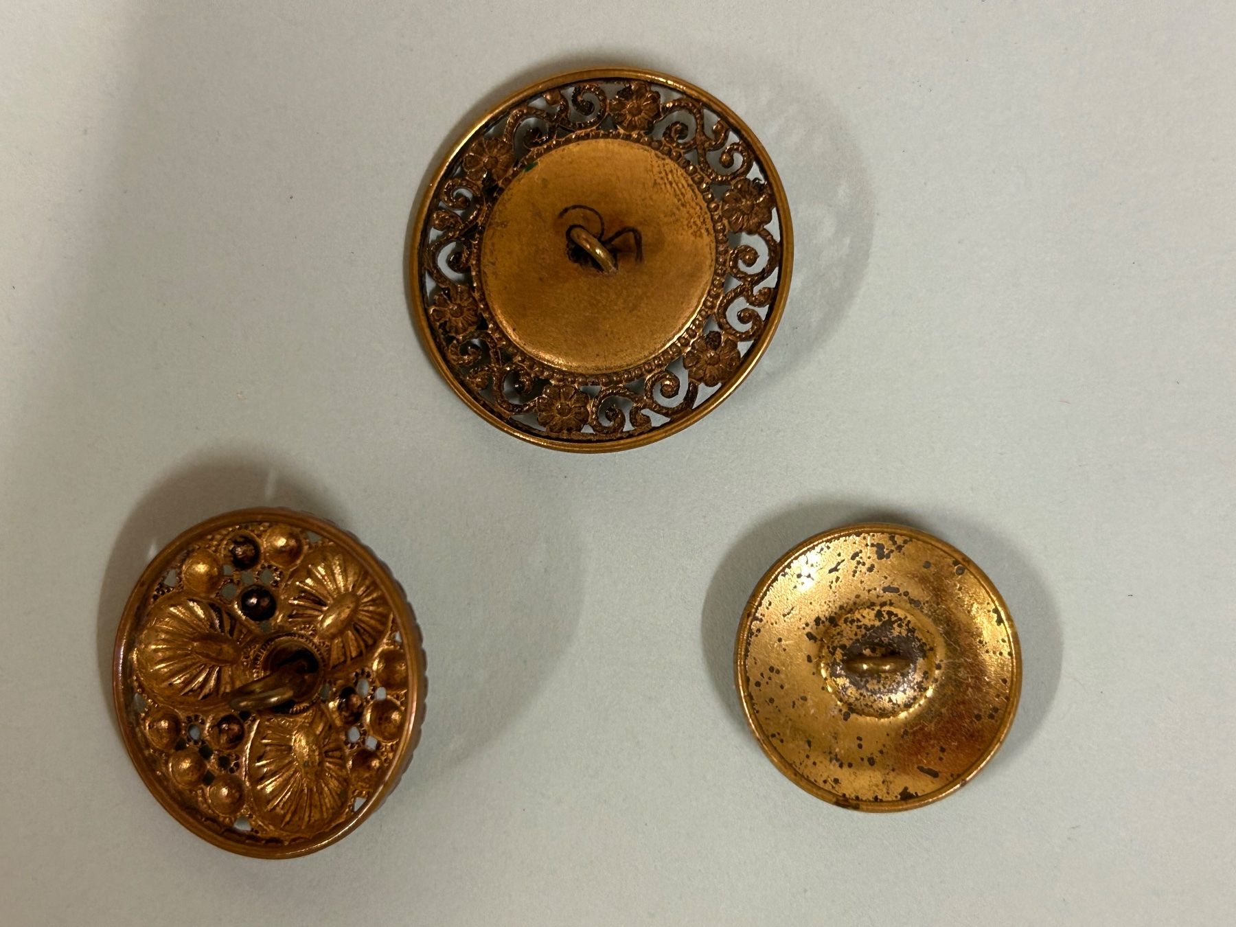 Boutons: Messingknöpfe bemalt – Neuf (Voir description) à Pfeffingen par Alusru70 4