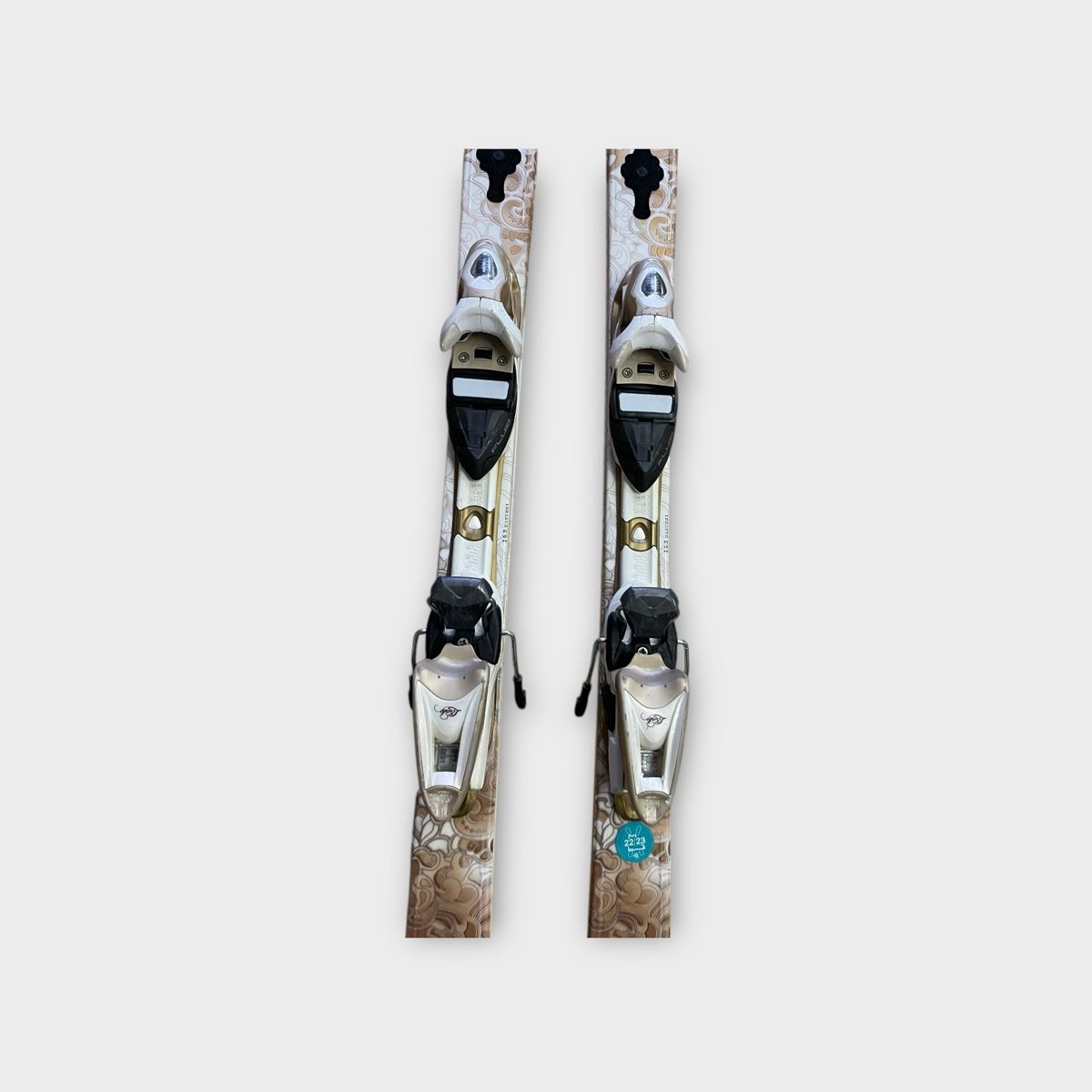 Dynastar Skis: Ski Dynastar 163cm – Gebraucht aus Murten von Ski-Outlet 2