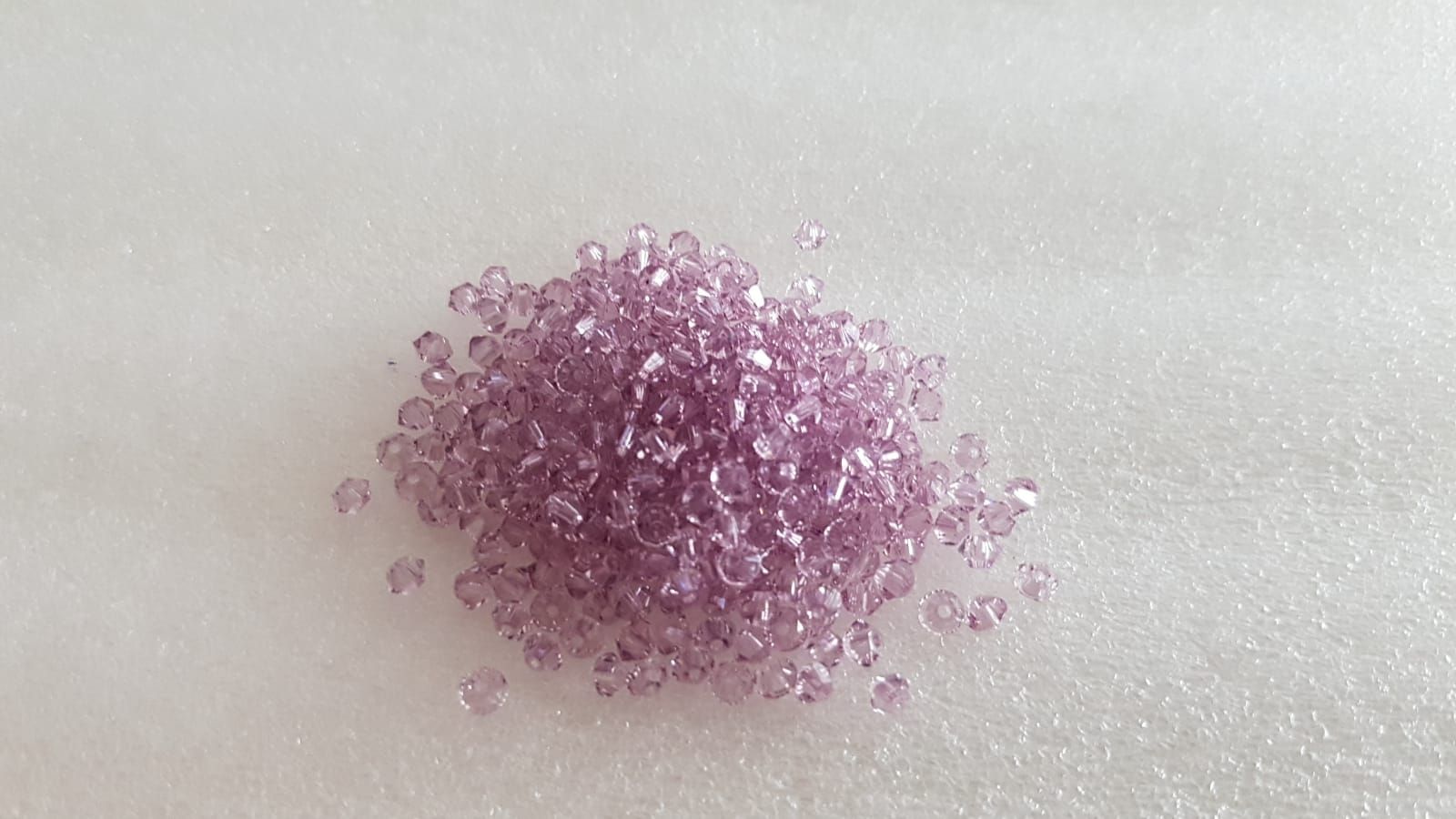 Perle (finte): Swarovski 5328 Bicone 3mm,50St. – Nuovo (secondo la descrizione) da Zürich venduto da ata_c8nh 8