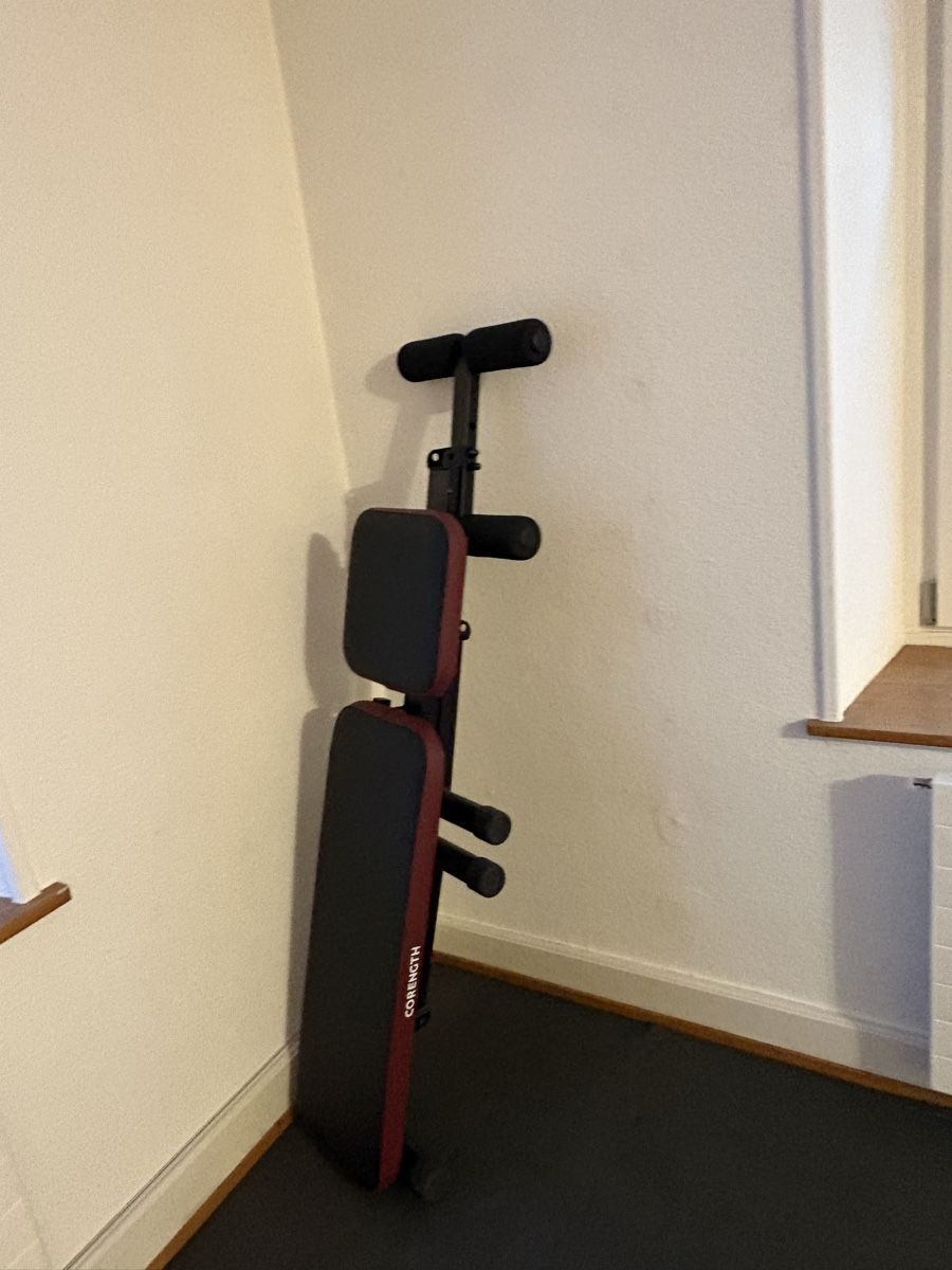 Decathlon Vélos d'appartement: Hantelbank Corength 500 FOLD  – Neuf (Voir description) à Basel par anschla. 1
