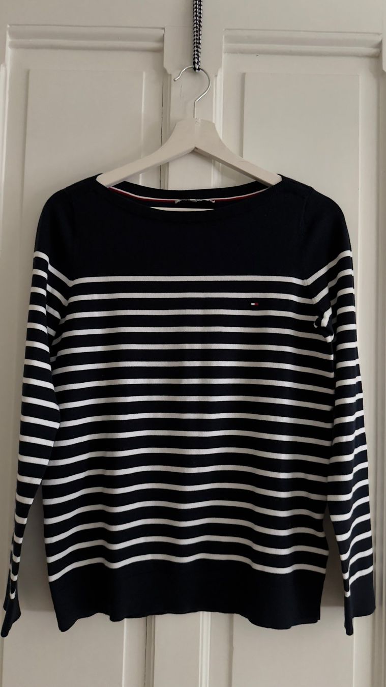 Tommy Hilfiger Maglioni & Felpe: Tommy Hilfiger Boat Neck Baumwoll-Pullover **UNGETRAGEN** – Nuovo (secondo la descrizione) da Bern venduto da MarieBrocante 2