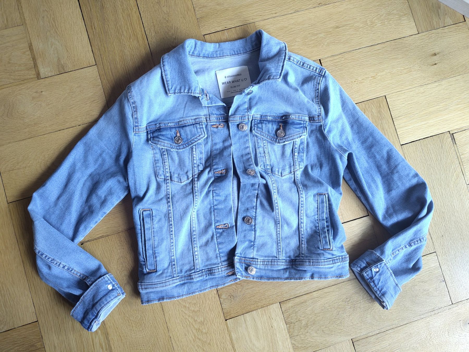 Stradivarius Giacche: Jeansjacke – Usato da Bern venduto da Linii