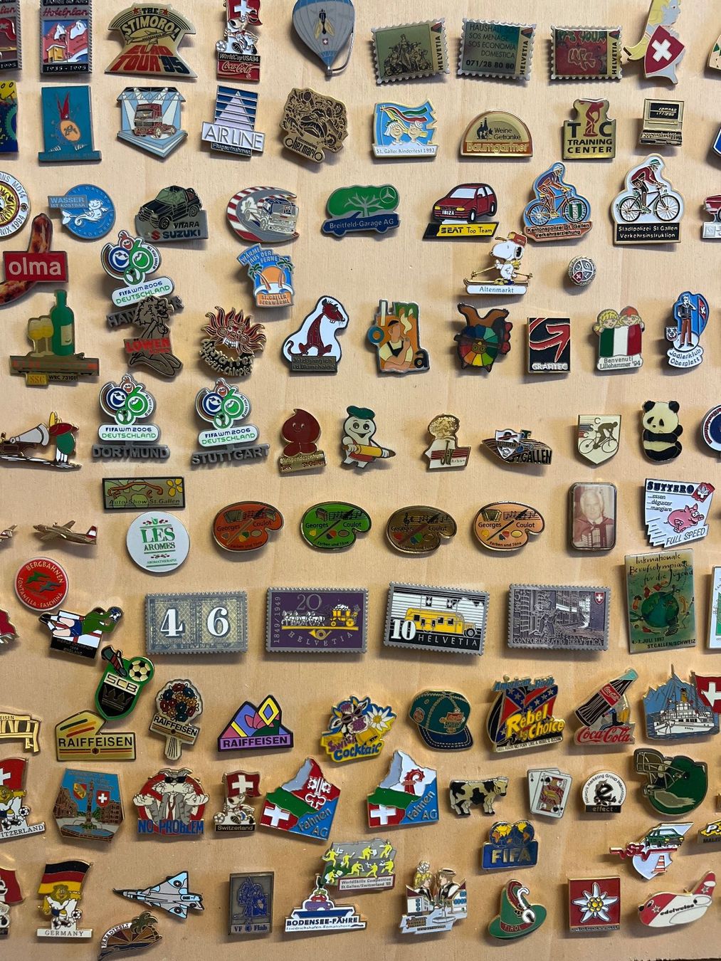 Plaquettes & Badges: Pin sammlung – D'occasion à Weisslingen par Eniclote 2