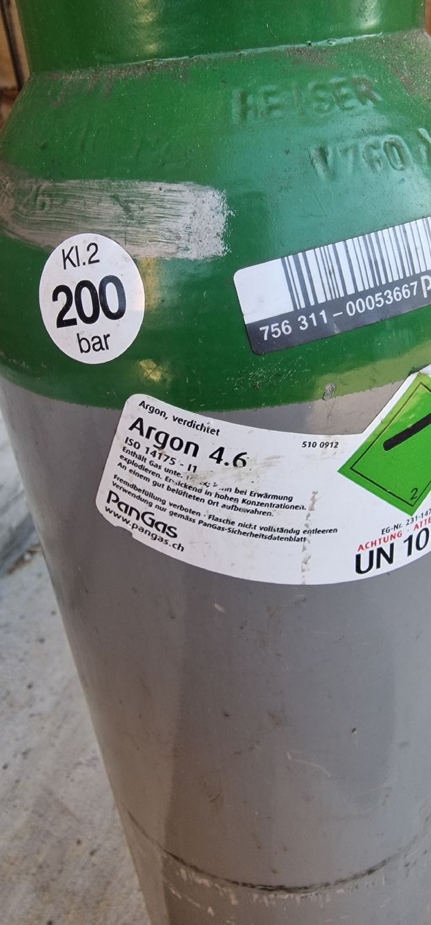 Oerlikon Saldatori: Gasflasche Argon 10L Leer – Usato da Emmenbrücke venduto da inf_l8yf 2