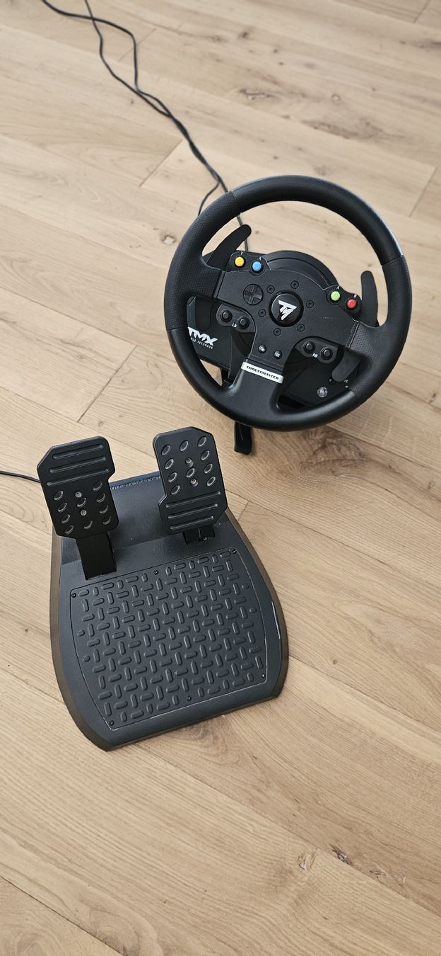 Spiele: Thrustmaster TMX Lenkrad mit Pedalen – Xbox / PC – Gebraucht aus Arconciel von Mirio 1