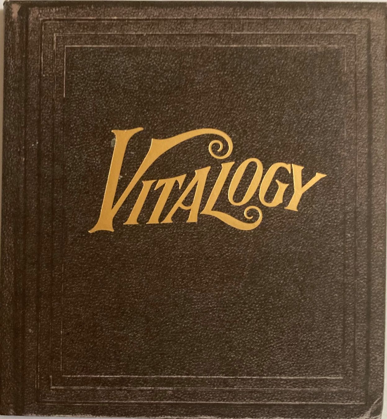 CDs: PEARL JAM - VITALOGY – Gebraucht aus Poliez-Pittet von Newtown-Records