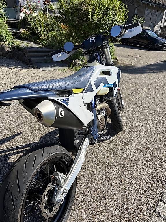 Strada: Husqvarna FE 450 Enduro/Supermoto – Usato da Wolfhalden venduto da Vulcy 2